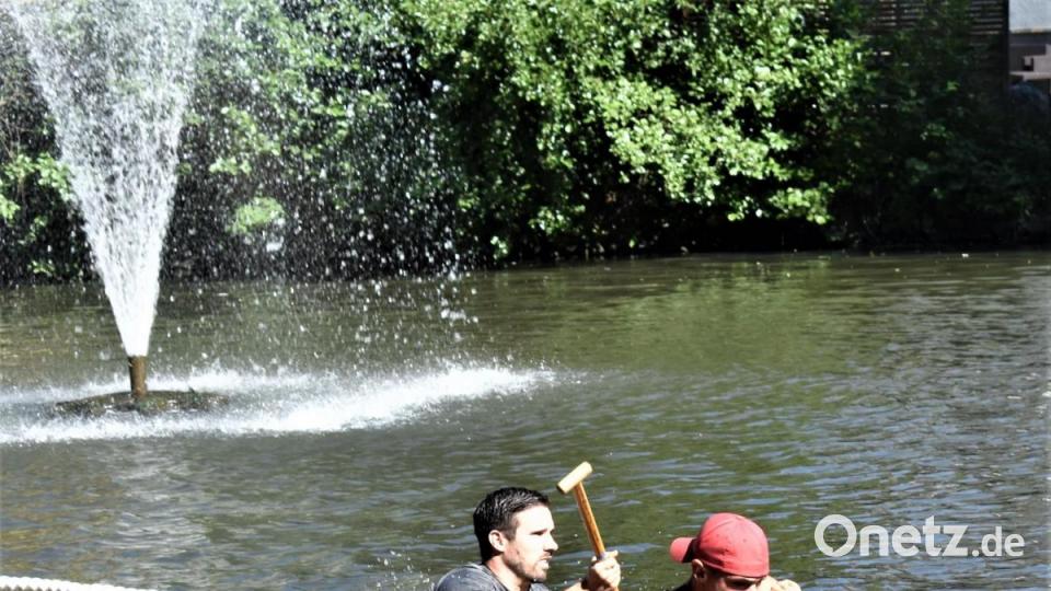 Sautrogrennen auf dem Stadtweiher Bild: rgr