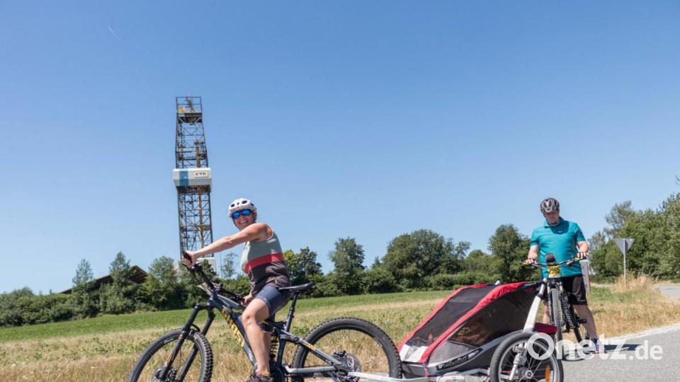 Trotz über 30 Grad Lufttemperatur und glühend heißem Asphalt, die Stimmung auf der Strecke war bestens. Die Radler genossen die atemberaubenden Panoramen, welche der Veranstaltung den Namen einbrachten. Bild: dtr