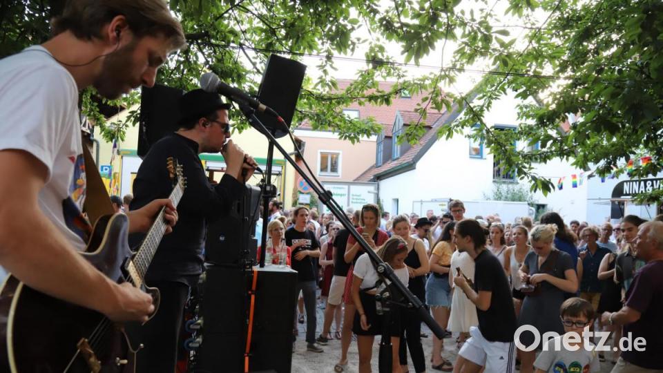 Der Marienbad-Platz ist wieder rappelvoll. Bild: za
