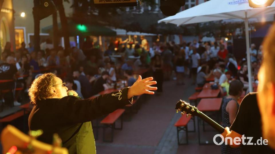 &quot;Racer Roadhouse&quot; am Weiden-am-See-Platz. Bild: za