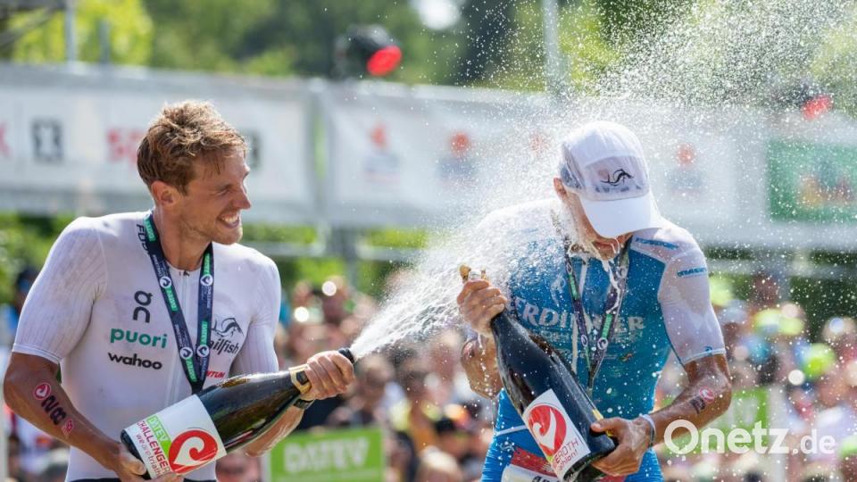 Andreas Dreitz aus Lichtenfels hat erstmals den Triathlon-Klassiker in Roth gewonnen. Bild: Daniel Karmann/dpa