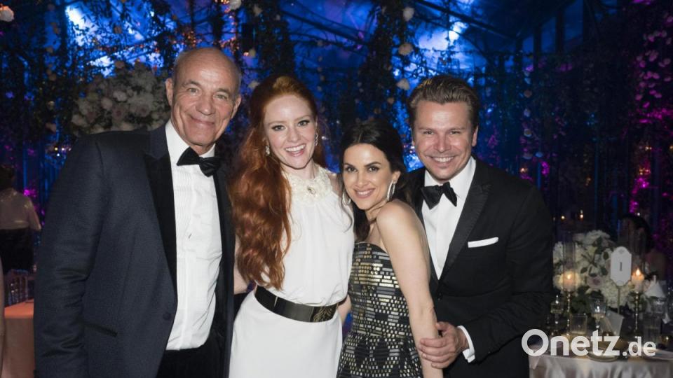 Zu Barbara Meiers Gästen gehörten auch der Schauspieler Heiner Lauterbach.(links), Viktoria Lauterbach und Modemagazin-Verleger Adi Weiß. Bild: Chris Singer