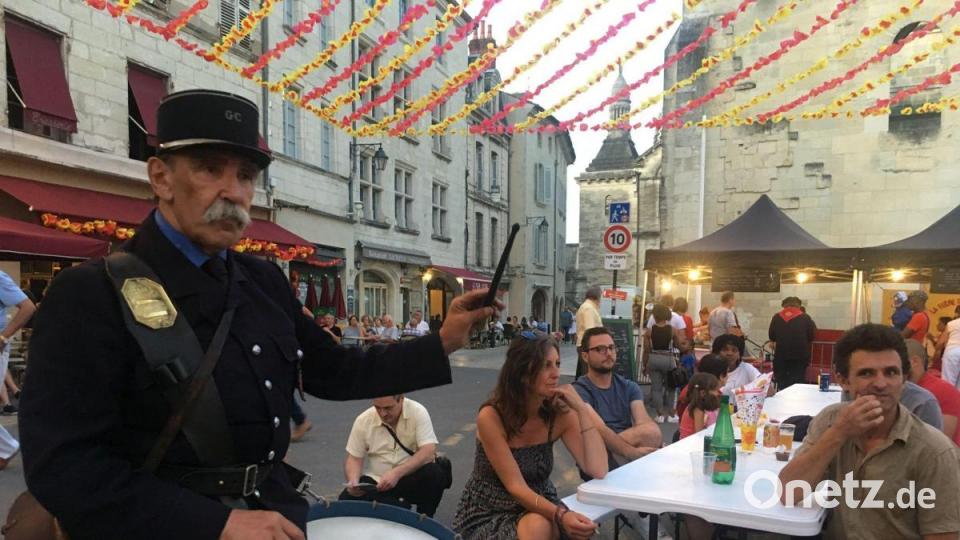 Gehört zum Stadtbild von Périgueux einfach dazu: Jean Pierre Monmarson, der Trommler. Bild: san