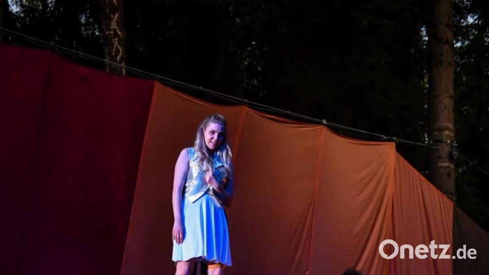 Spielszene aus Shakespeare in Love Bild: Luisenburg-Festspiele/ Florian Miedl