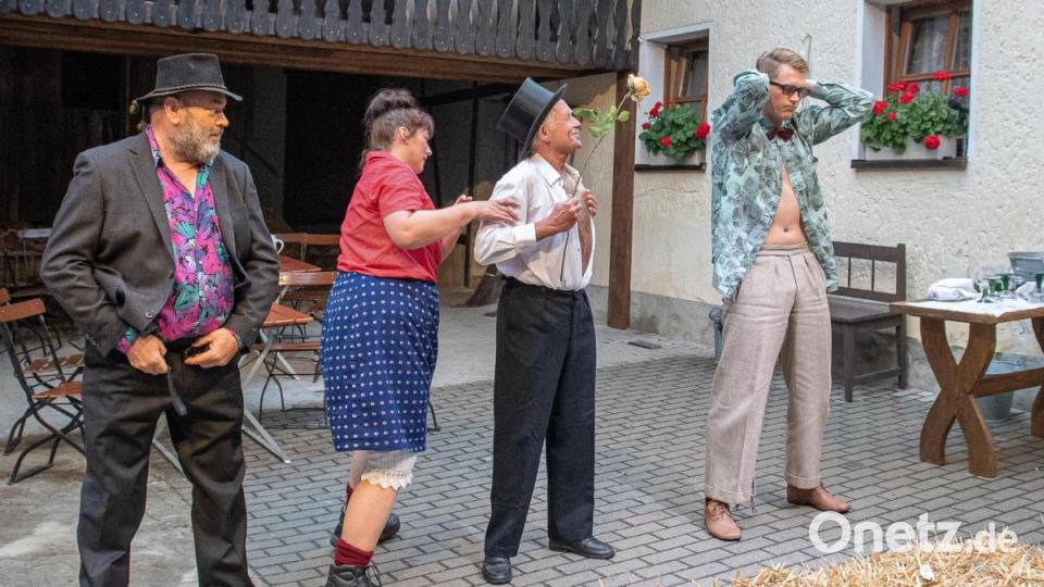Auch so kann man qualifiziertes Personal suchen und in Augenschein nehmen. Bild: chl