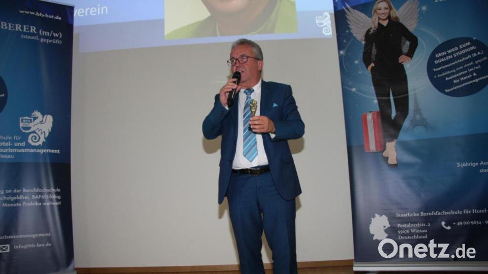 Abschlussabend der Fachschule für Hotel- und Tourismusmanagement in Wiesau. Bild: wro