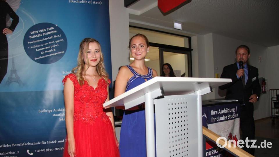 Abschlussabend der Fachschule für Hotel- und Tourismusmanagement in Wiesau. Bild: wro