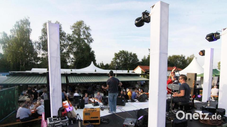 Über 400 Gäste feierten am Samstag auf dem Theilberg. Bild: lst