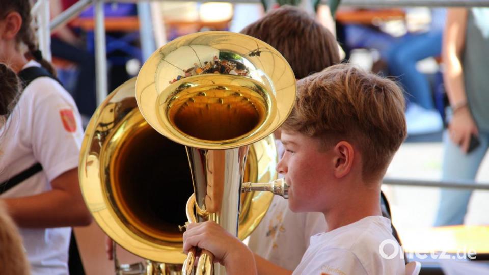 Jakobikirwa 2019 in Freudenberg: Der Nachwuchs des Musikvereins Freudenberg präsentiert sich. Bild: gri
