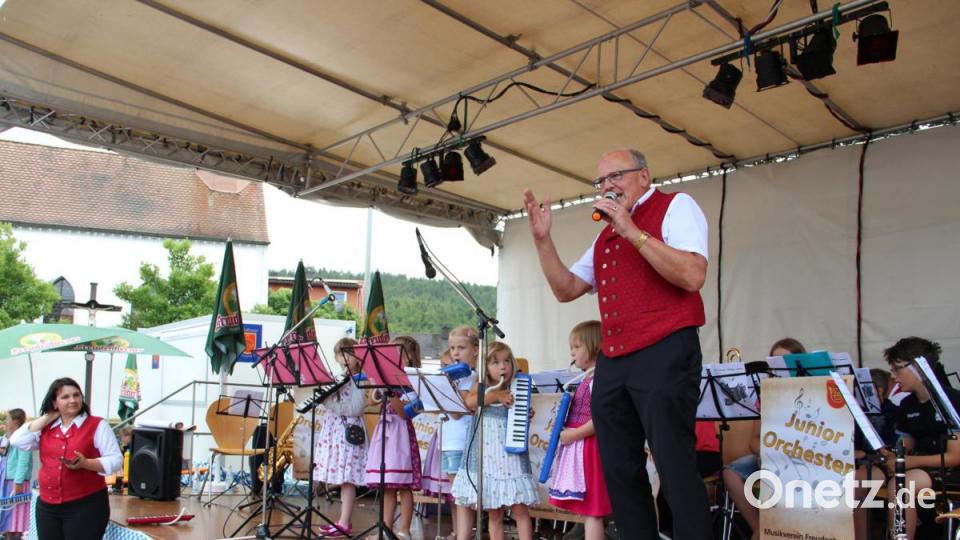 Jakobikirwa 2019 in Freudenberg: Der Nachwuchs des Musikvereins Freudenberg präsentiert sich. Bild: gri