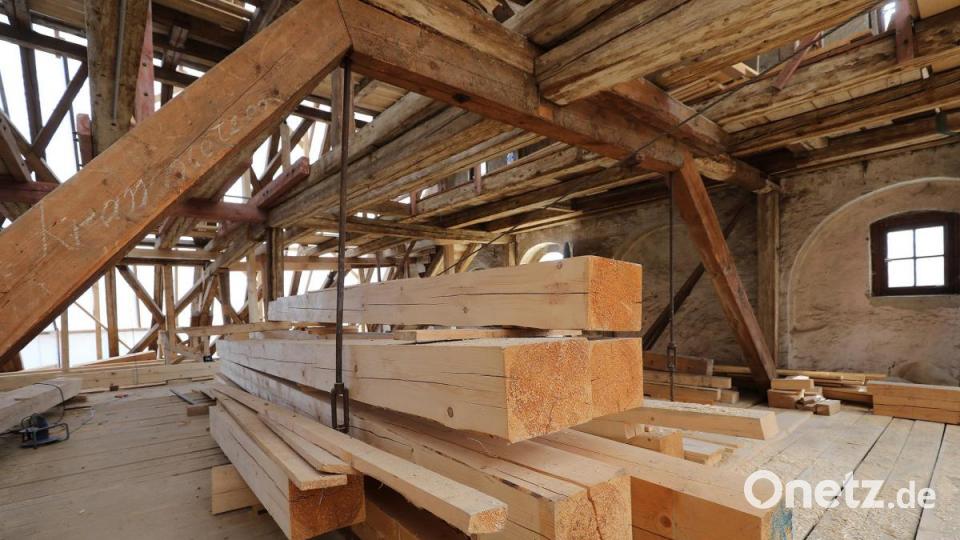 Die Sanierung der Klosterburg in Kastl wird rund 60 Millionen Euro kosten. Das liegt unter anderen an den gewaltigen Schäden, die während der Bauphase gefunden wurden. Bild: Wolfgang Steinbacher