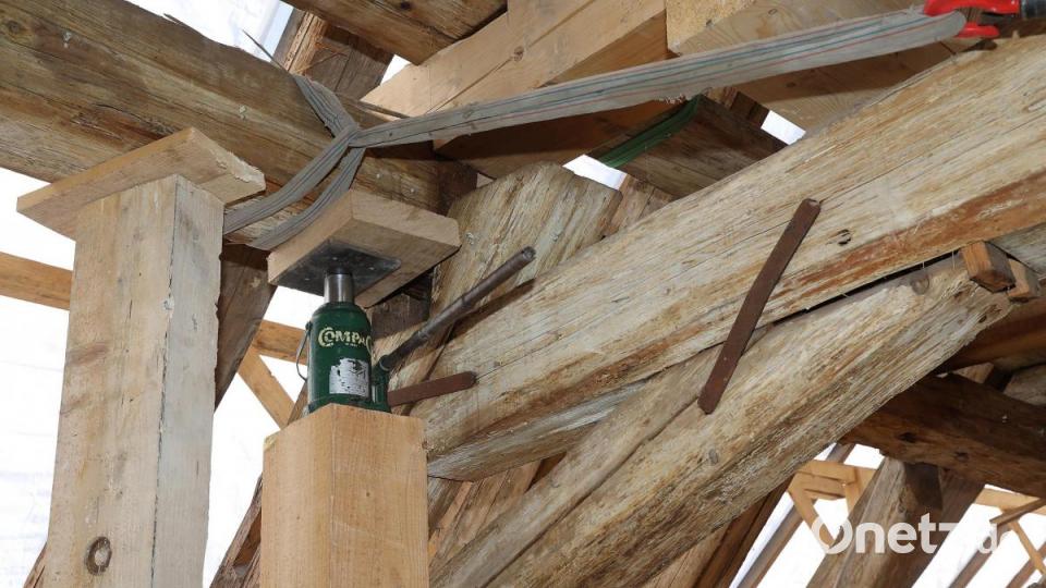 Die Sanierung der Klosterburg in Kastl wird rund 60 Millionen Euro kosten. Das liegt unter anderen an den gewaltigen Schäden, die während der Bauphase gefunden wurden. Bild: Wolfgang Steinbacher