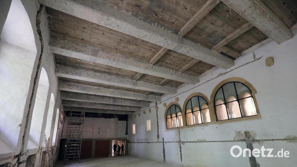 Die Sanierung der Klosterburg in Kastl wird rund 60 Millionen Euro kosten. Das liegt unter anderen an den gewaltigen Schäden, die während der Bauphase gefunden wurden. Bild: Wolfgang Steinbacher