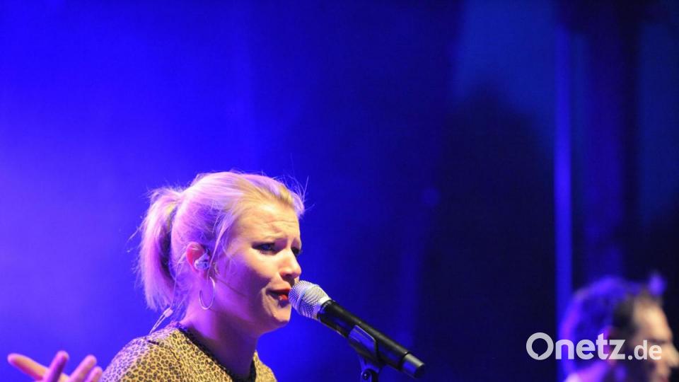 Die Wasserwacht Hirschau und The Funky Blues Rabbits organisierten heuer die 15. Auflage der Beachparty, heuer bereits zum neunten Mal in Hirschau. Ms. Hannah K. Baxtor Bild: Andreas Brückmann