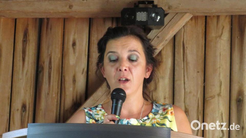 Nicole Reichel dankt. Bild: adj