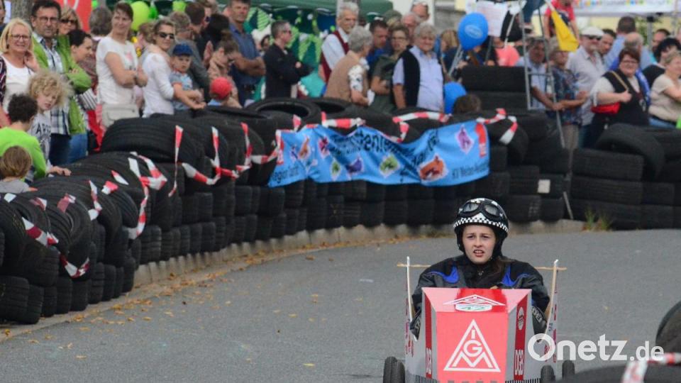 Das Team Solidarität des DGB Weiden setzte auf Frauenpower. Bild: Kunz