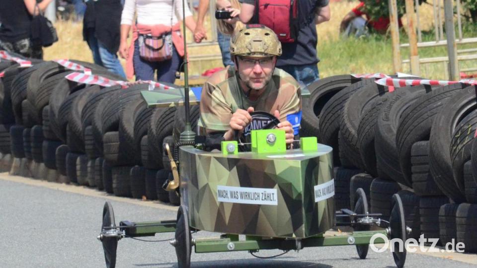 &quot;Mach, was wirklich zählt.&quot; Die &quot;Seifencobra&quot; der Karriereberatung Bundeswehr mit Pilot Christian Miedl landet auf Platz 31. Bild: Kunz