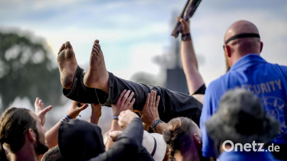 Das Wacken Open Air 2019 ist gestartet. Bild: Axel Heimken/dpa