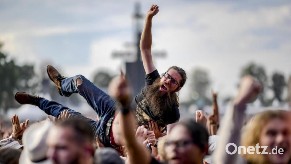 Das Wacken Open Air 2019 ist gestartet. Bild: Axel Heimken/dpa
