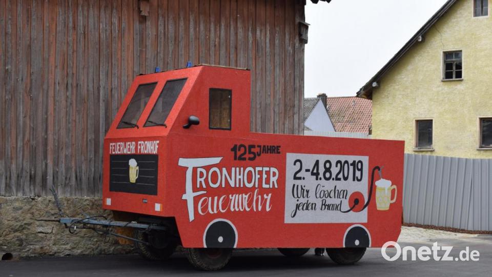 Lange machte er Werbung für das Feuerwehrfest. Jetzt hat er ausgedient. Bild: bnr