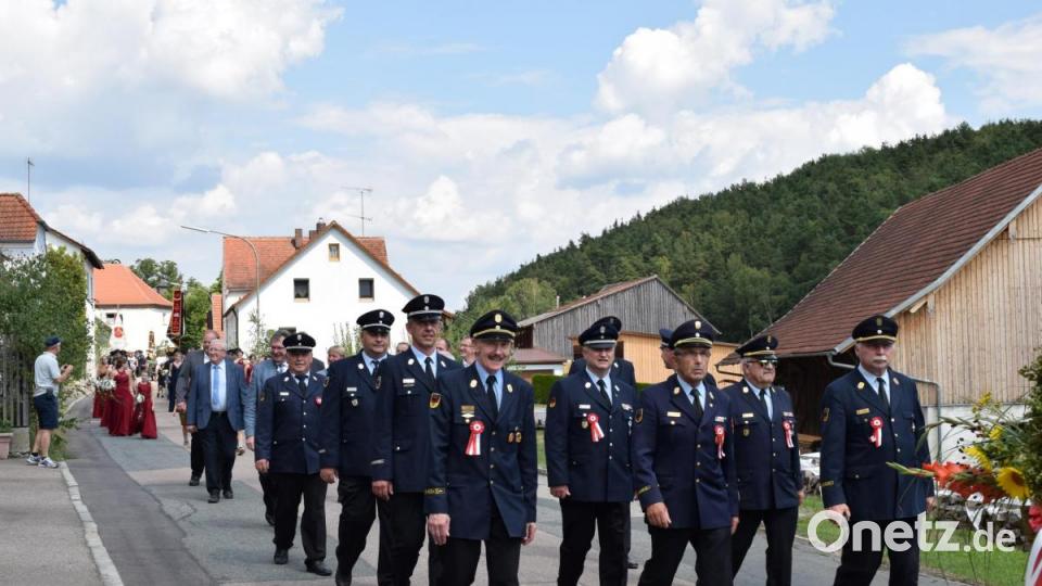 Immer korrekt gekleidet: die Feuerwehrführung des Landkreises. Bild: bnr