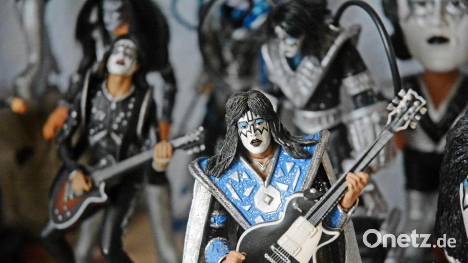 Weitere Variationen von Ace Frehley. Bild: Gabi Schönberger