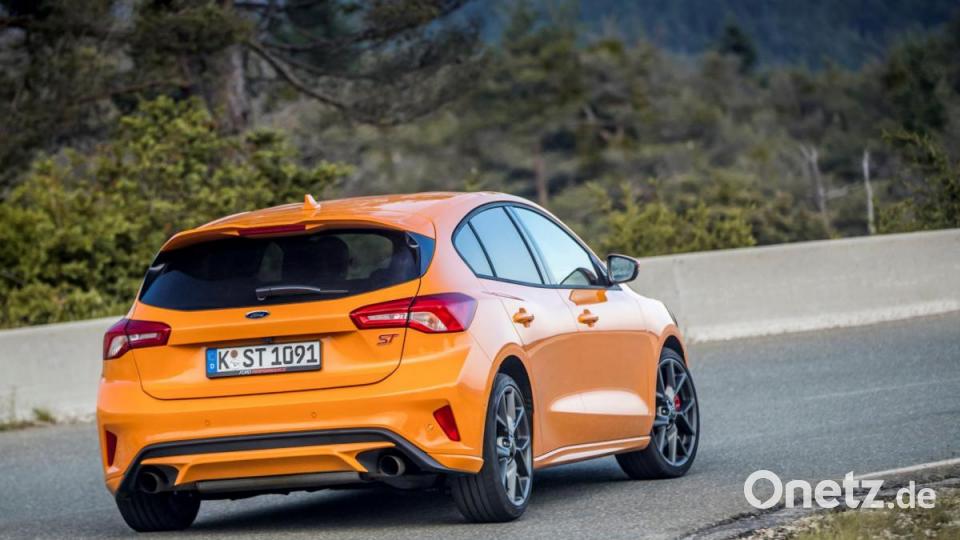 Im Alltag entspannt, auf kurvigen Landstraßen und Rennstrecken faszinierend - so präsentiert sich der Ford Focus ST. Bild: Ford