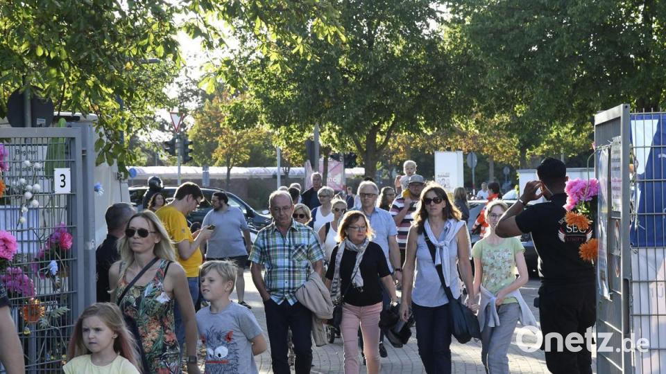 Es ist Sommer in der Stadt - mit viel Musik und guter Laune auf dem LGS-Gelände. Bild: Petra Hartl