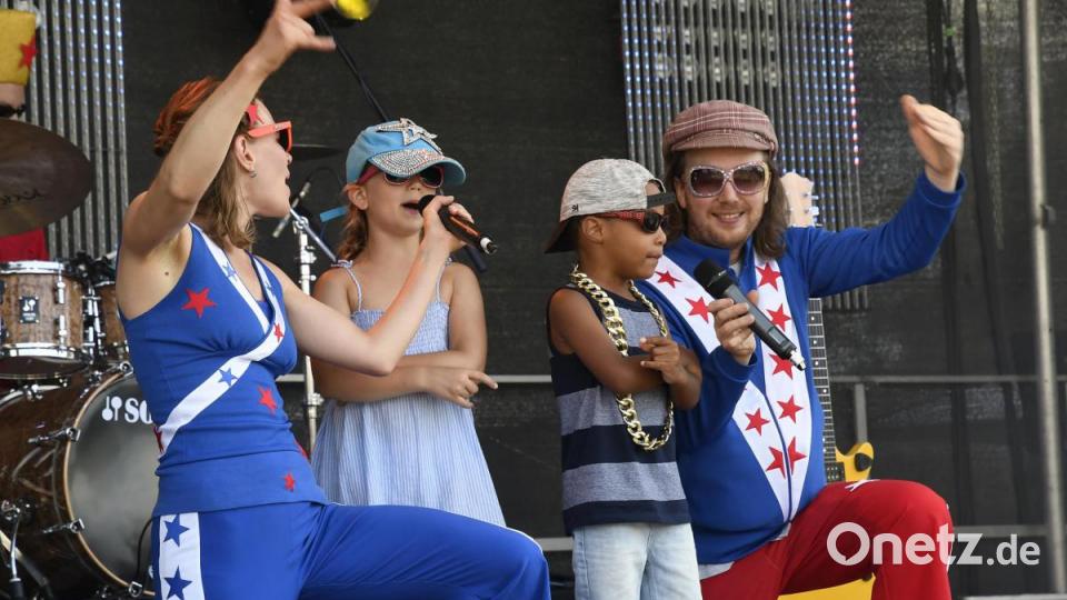 Es ist Sommer in der Stadt - mit viel Musik und guter Laune auf dem LGS-Gelände. Bild: Petra Hartl