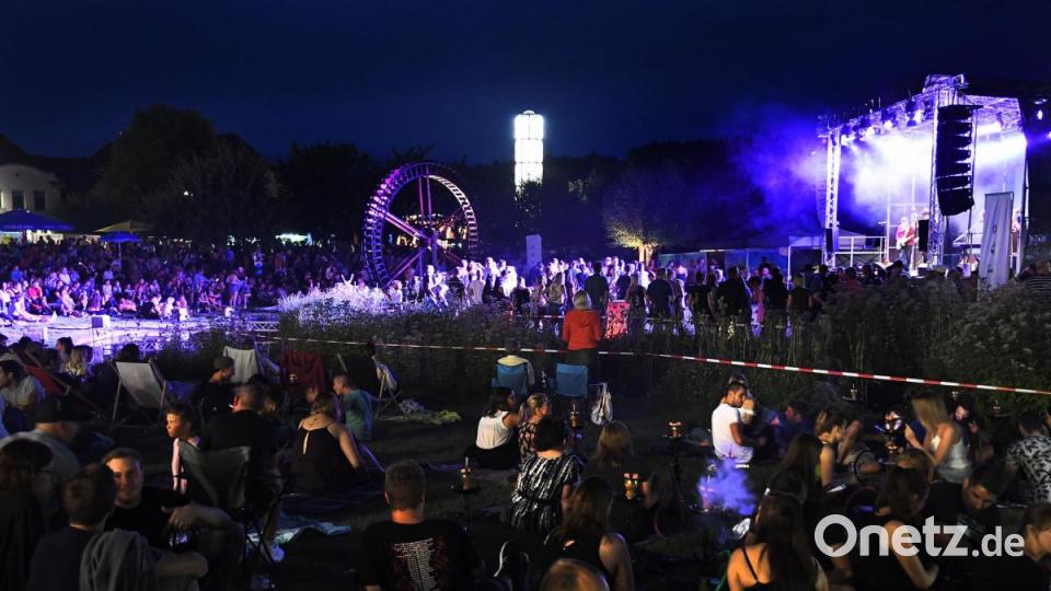 Es ist Sommer in der Stadt - mit viel Musik und guter Laune auf dem LGS-Gelände. Bild: Petra Hartl