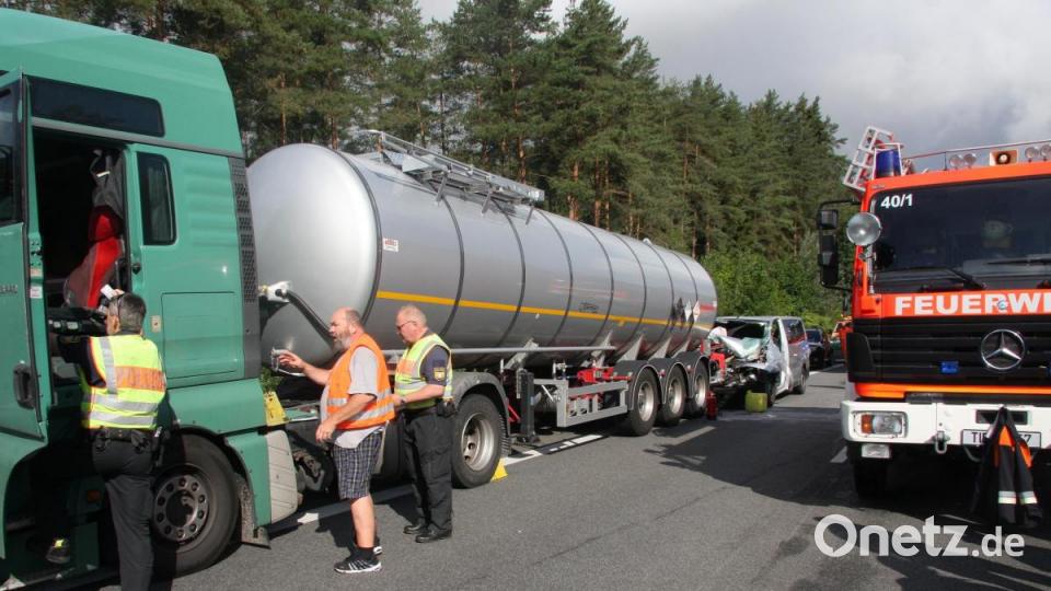 Unfall am Dienstagvormittag, 13. August, auf der A 93 Richtung Regensburg Bild: wro