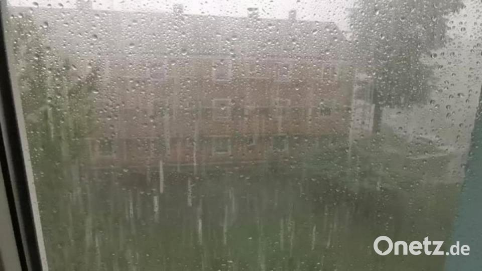 Ein Unwetter ist am Sonntag, 18. August, über die Oberpfalz hinweg gezogen. Unsere Leser haben Fotos geschickt. Bild: Martin Samco Soa Reiser