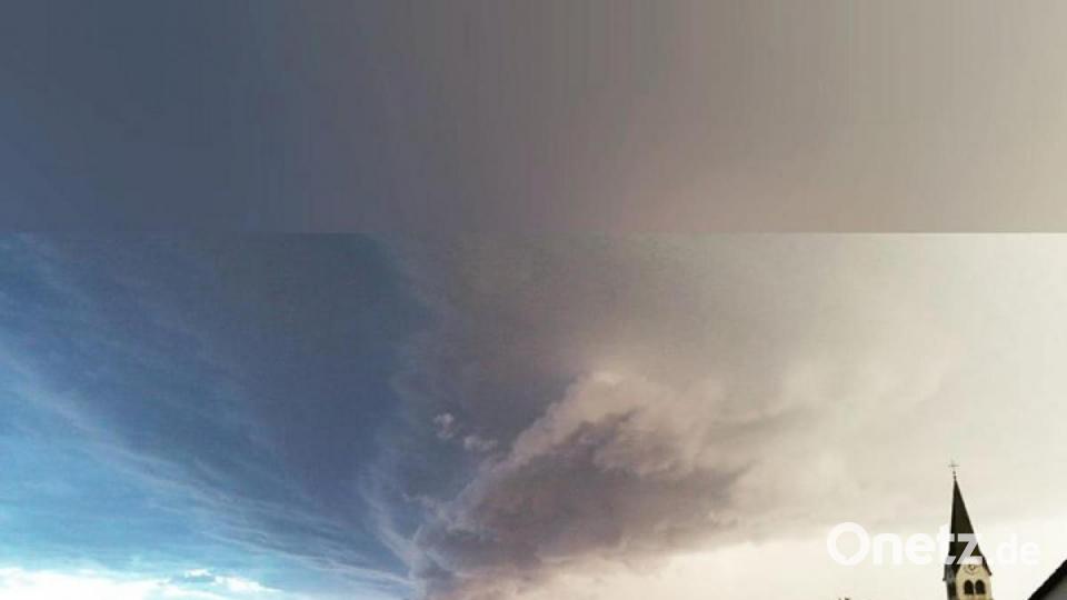 Ein Unwetter ist am Sonntag, 18. August, über die Oberpfalz hinweg gezogen. Unsere Leser haben Fotos geschickt. Bild: Doris Hecht