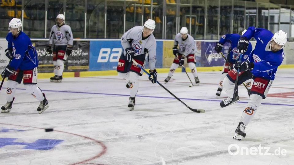 Beim öffentlichen Training präsentierten sich die Blue Devils ihren Fans. Bild: tow