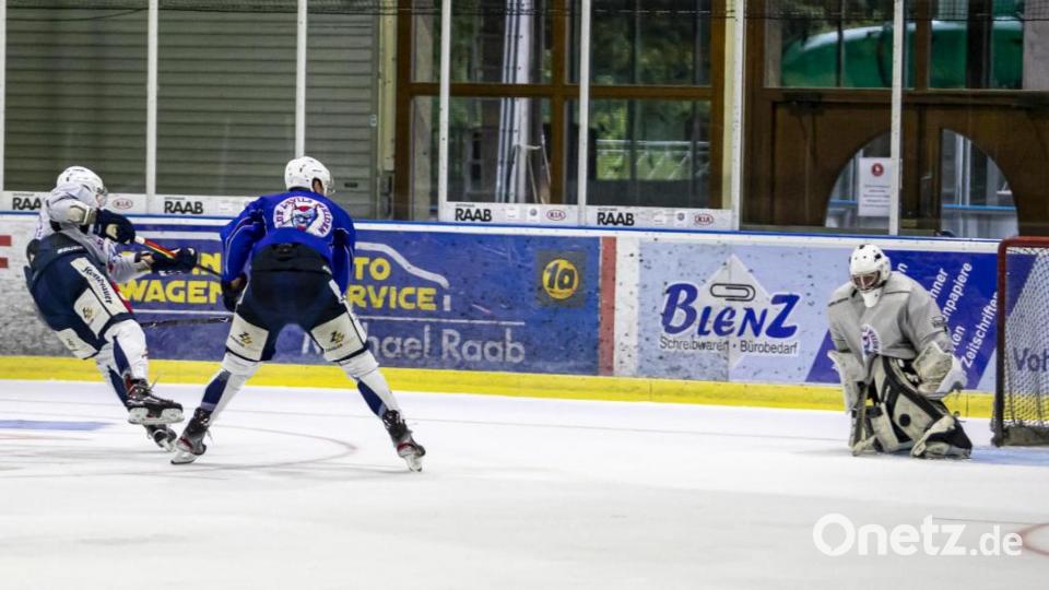 Beim öffentlichen Training präsentierten sich die Blue Devils ihren Fans. Bild: tow