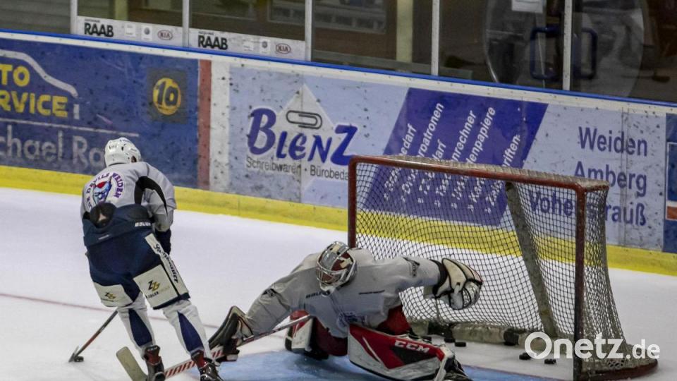 Beim öffentlichen Training präsentierten sich die Blue Devils ihren Fans. Bild: tow