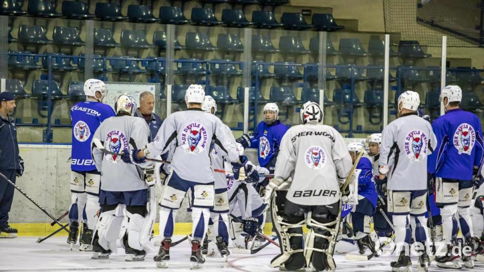 Beim öffentlichen Training präsentierten sich die Blue Devils ihren Fans. Bild: tow
