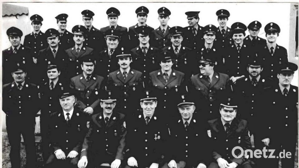 Feuerwehr Zeulenreuth. 1985 90 Jahre; 21 aktive Gruppen Repro: hai