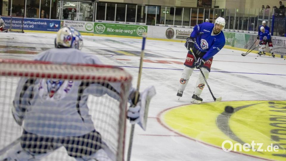 Beim öffentlichen Training präsentierten sich die Blue Devils ihren Fans. Bild: tow