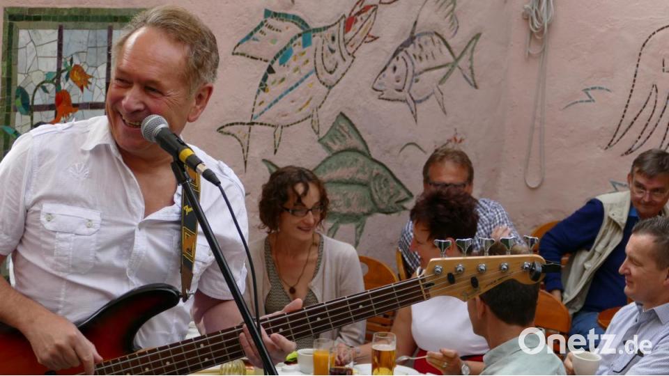 Sichtlich gute Laune herrschte beim Frühschoppen zum Abschluss der Schmidtsommernächte 2019. Bild: kbw