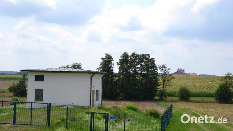 Im Wasserwerk Engelsdorf wird das Trinkwasser aus der Engelsdorfer Senke gesammelt und zu den Trinkwasserspeichern in der Stadt gepumpt. Bild: upl