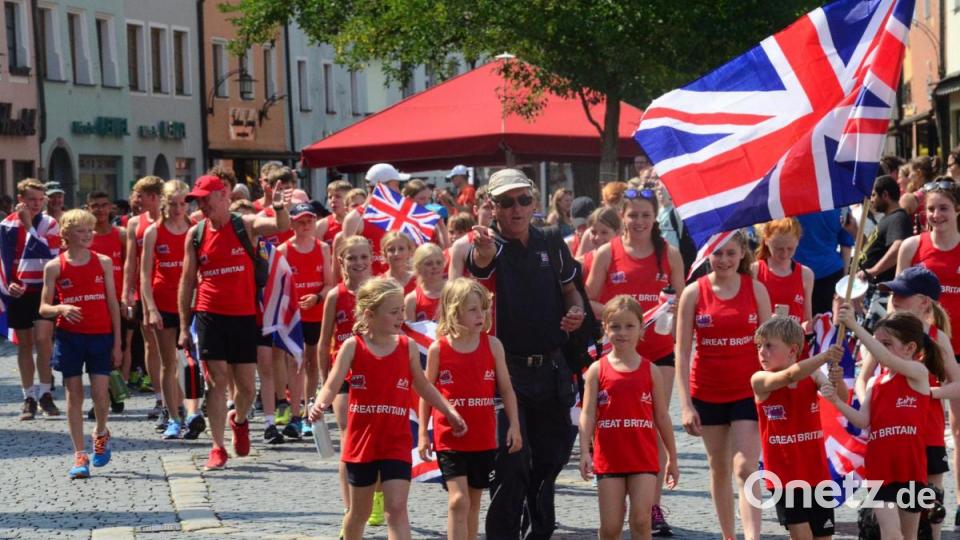 Einzug der größten Formation: England. Bild: Kunz