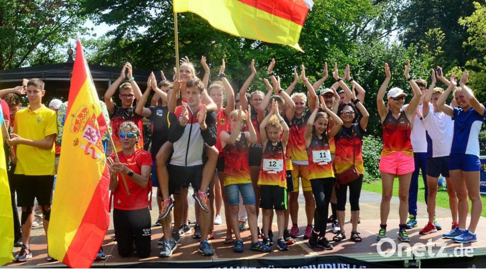 Eröffnungszeremonie im Max-Reger-Park. Bild: Kunz