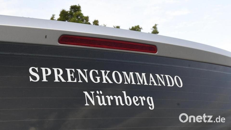 Manchem kam es wie eine Wiederholung vor, doch es war ein neuer Fall einer Blindgänger-Bombe aus dem Zweiten Weltkrieg: Am Montag mussten deshalb erneute Teile von Haselmühl evakuiert werden. Am Abend aber war die Bombe entschärft. Bild: Petra Hartl