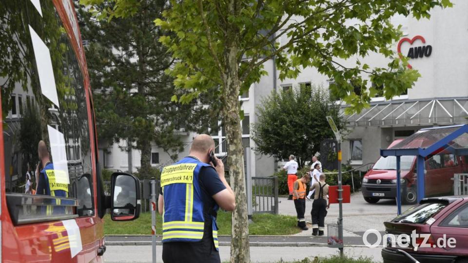 Manchem kam es wie eine Wiederholung vor, doch es war ein neuer Fall einer Blindgänger-Bombe aus dem Zweiten Weltkrieg: Am Montag mussten deshalb erneute Teile von Haselmühl evakuiert werden. Am Abend aber war die Bombe entschärft. Bild: Petra Hartl