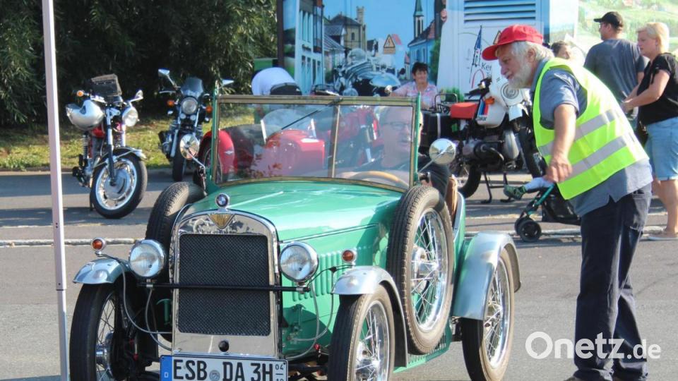 Die Helfer des KEM-Verbandes wiesen den richtigen Weg Bild: stg