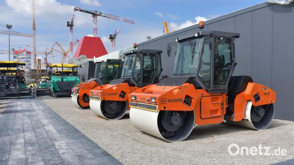 Niegelnagelneu präsentieren sich die Hamm-Walzen für den Weltmarkt und demonstrieren technische Innovationen auf der Bauma 2019. Bild: lue
