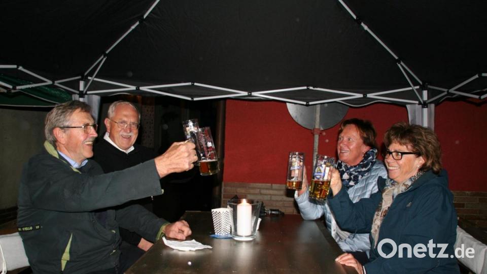 Prost auf die Waldershofer Schlemmermeile. Bild: fpoz