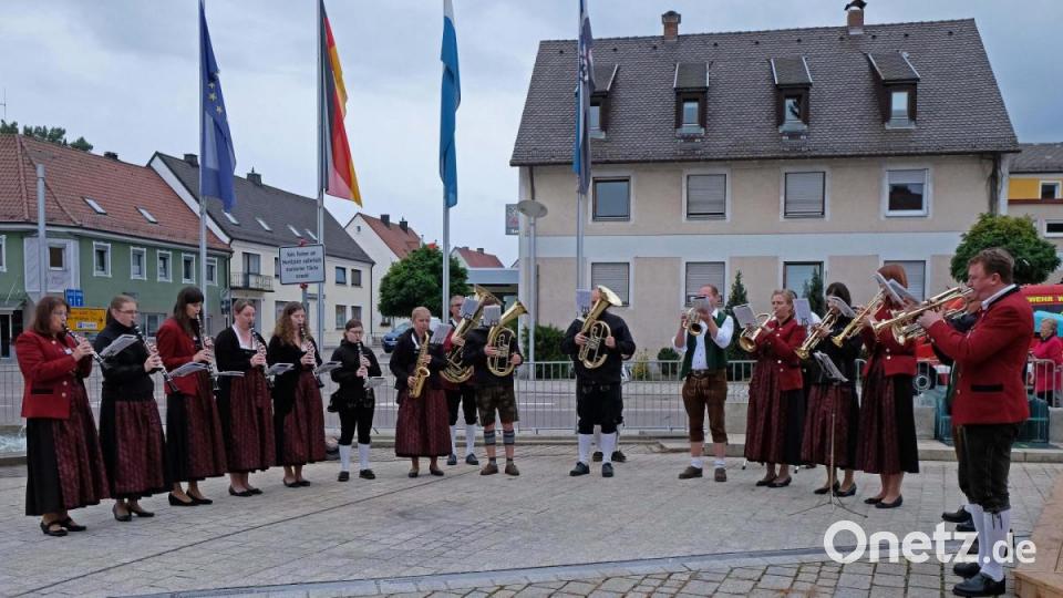 Standkonzert der Naabtaler Bild: twi