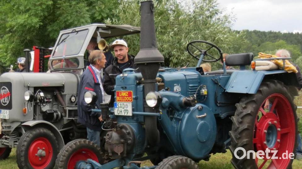 Dieser Lanz-Glühkopf-Oldtimer ist am Schanderhof beheimatet. Bild: kö